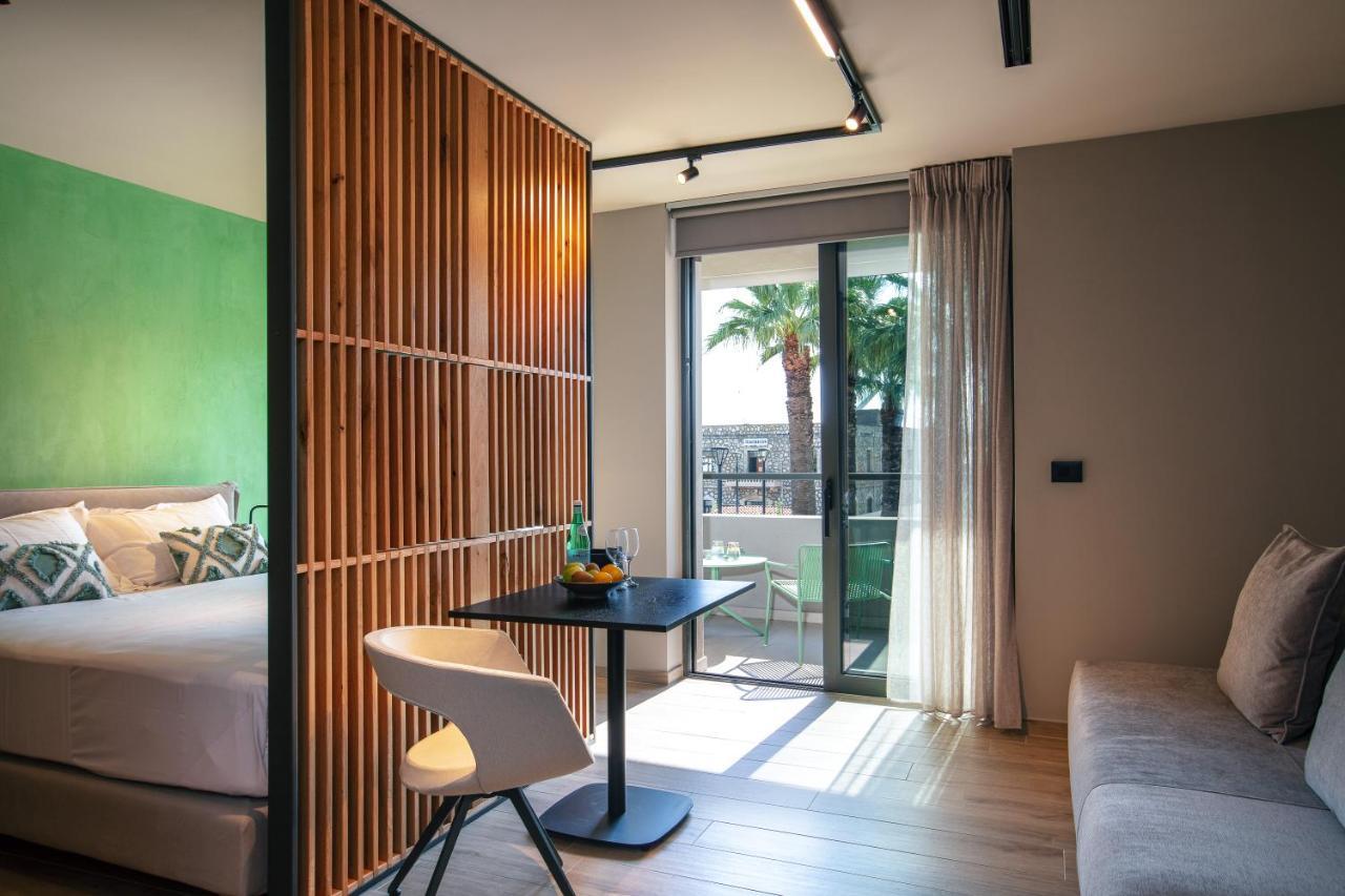 Souda Plaza Collection Hotel Exterior foto